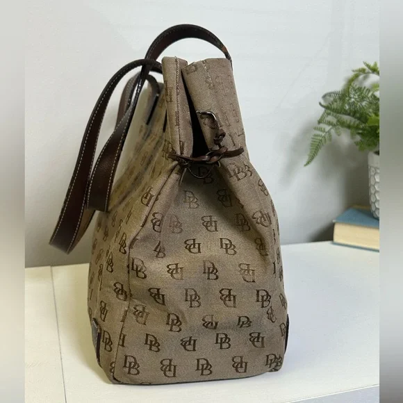 Vintage Dooney & Bourke Anniversary Signature Medium Tote with Leather Trim - Picture 8 of 16